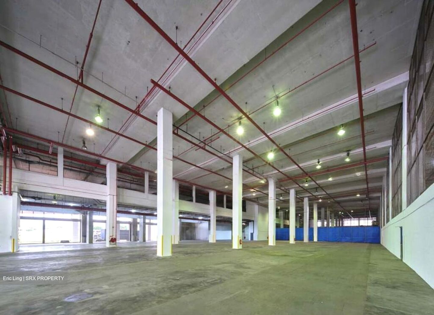 Gul Crescent (D22), Warehouse #485973101